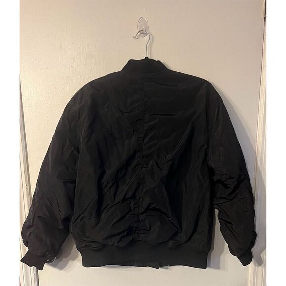 H&M Divided Women's Black Padded Oversized Bomber Jacket XS‎ NWT - Picture 2 of 11